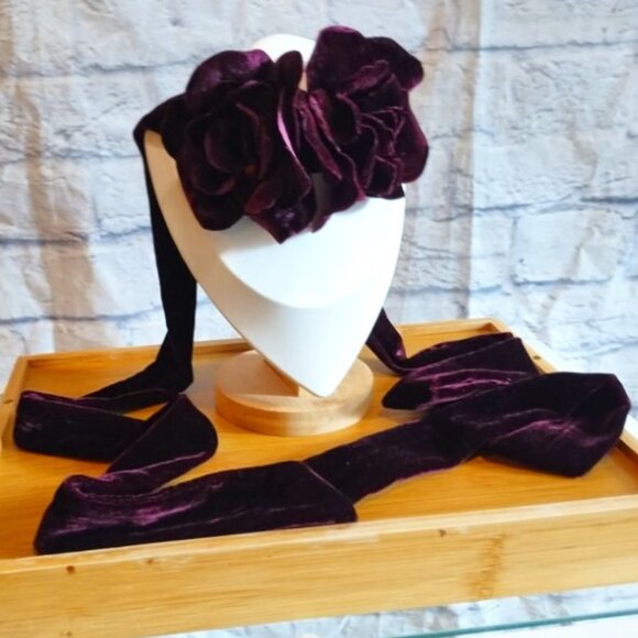 Zara Purple Velvet Floral Scarf - Picture 3 of 8